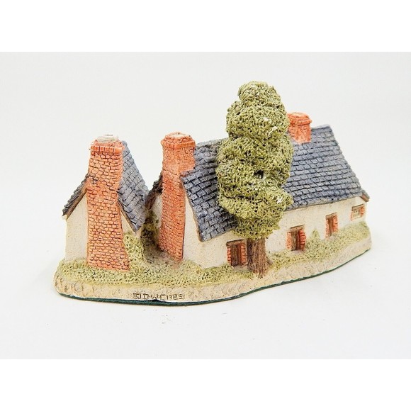 David Winter Cottages Craftsman's Cottage 1985 Great Britain 4-3/4 Inches - Picture 5 of 12